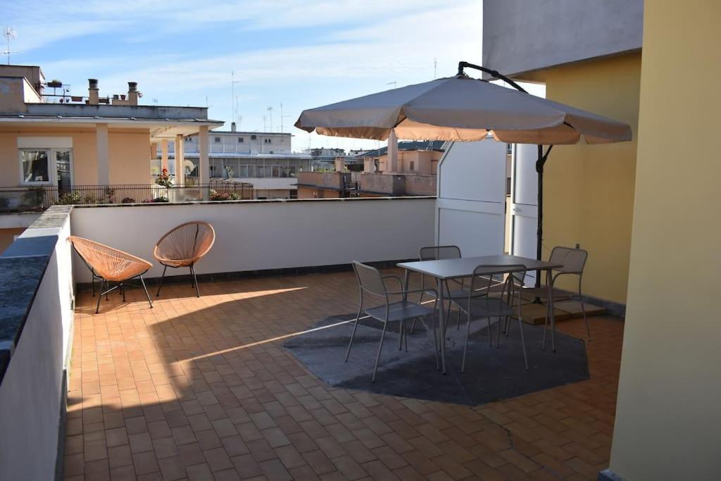 Attic With Terrace On Conca D'Oro Apartment Rome Bagian luar foto